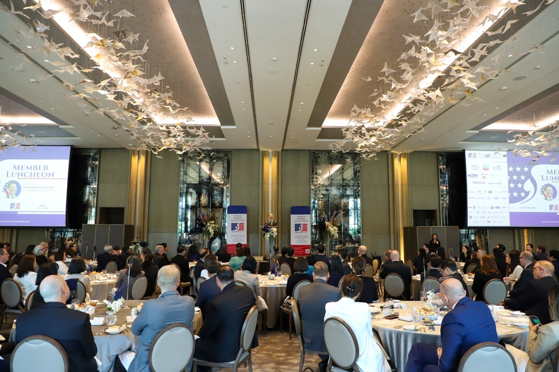 Member Luncheon with Ambassador Sean O'Neil-20