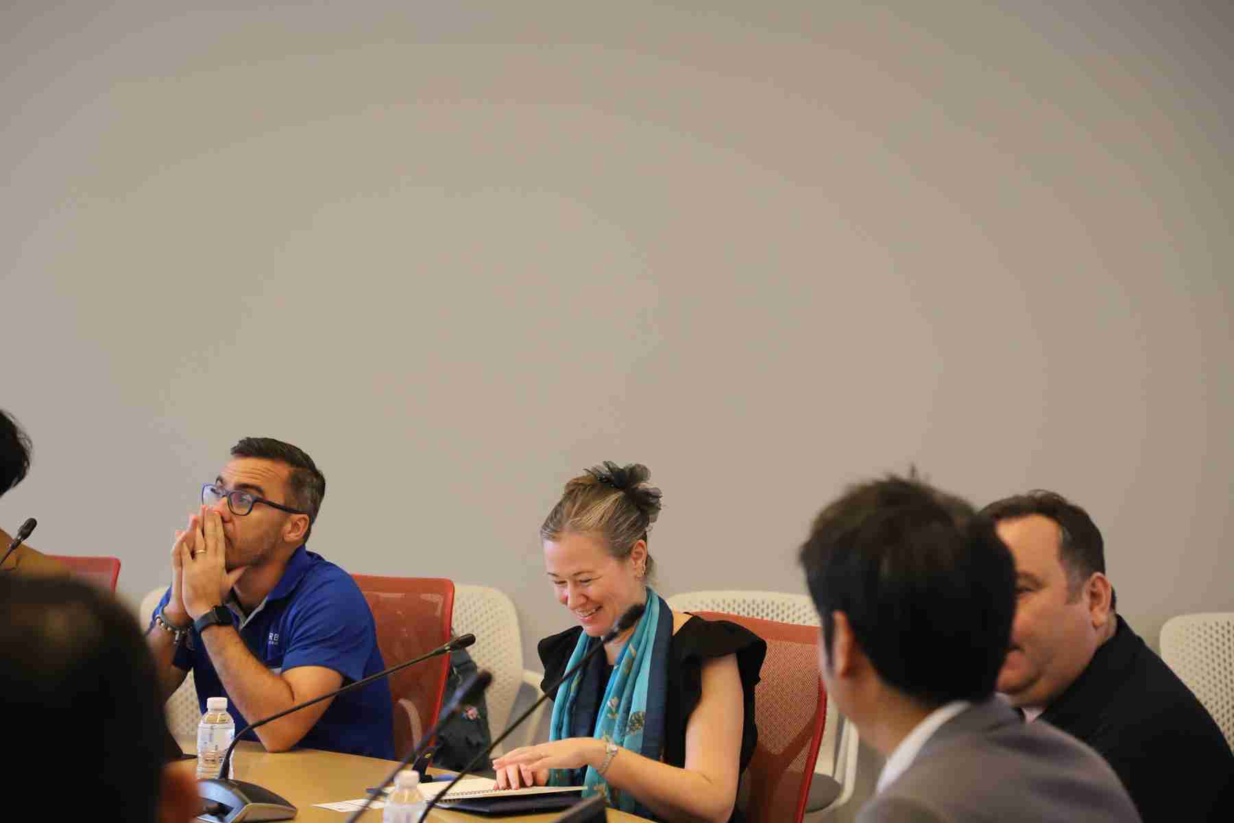 re 1800 (1)