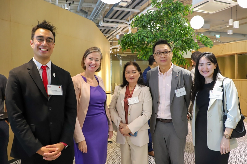 AMCHAM New Member Brew & Buzz (8)