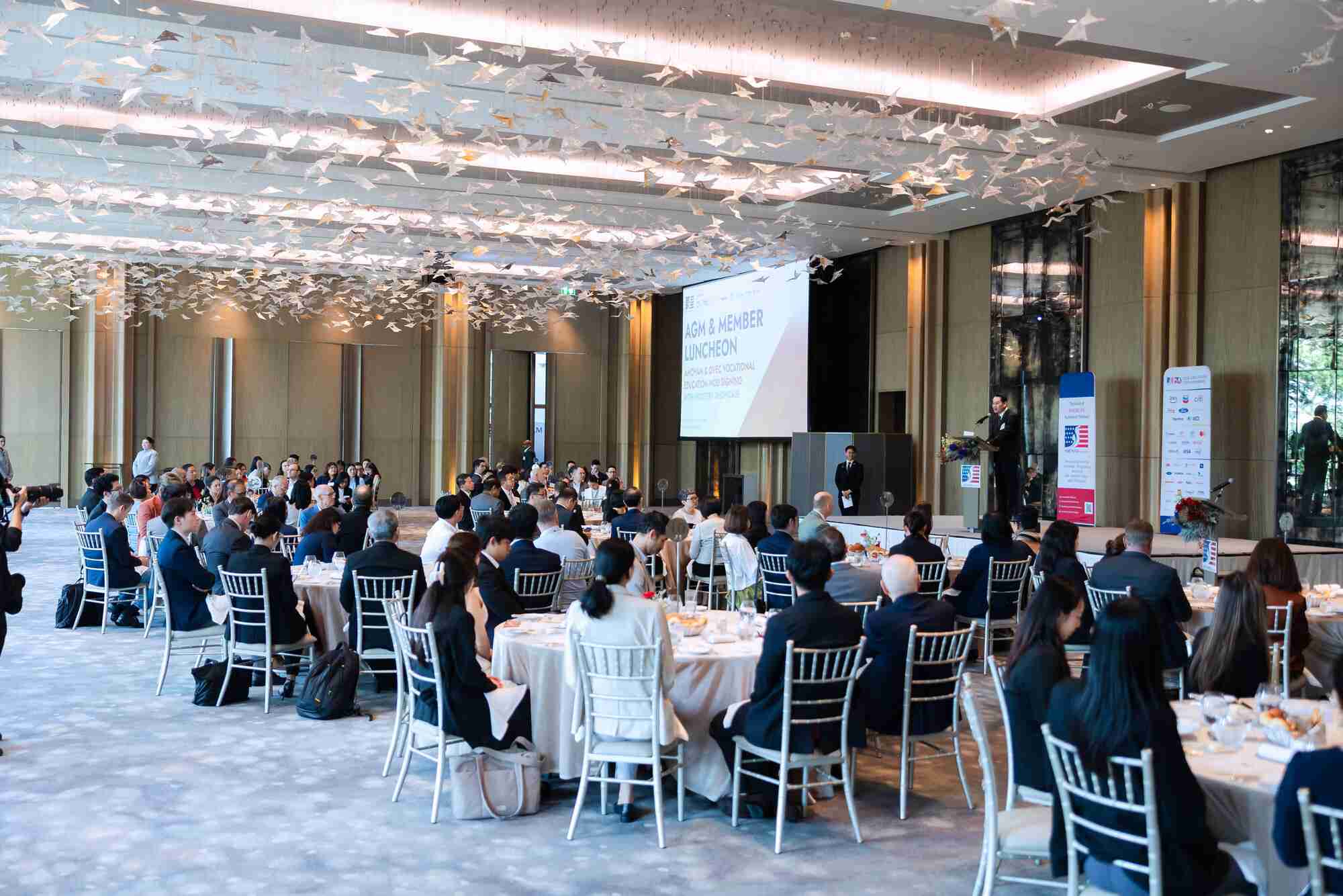 AGM & Member Luncheon AMCHAM & OVEC MOU Signing With Industry Showcase (2)